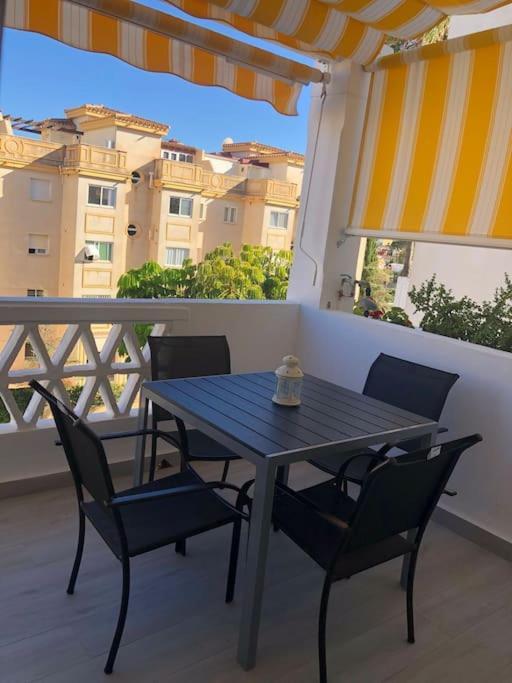 Encantador Apartamento Residencial Con Piscina Torremolinos Exterior photo